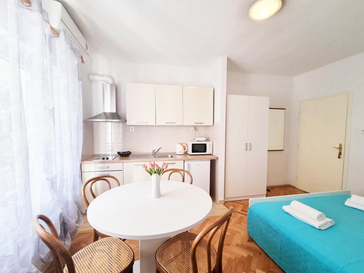 Apartman Bidol Макарська Екстер'єр фото