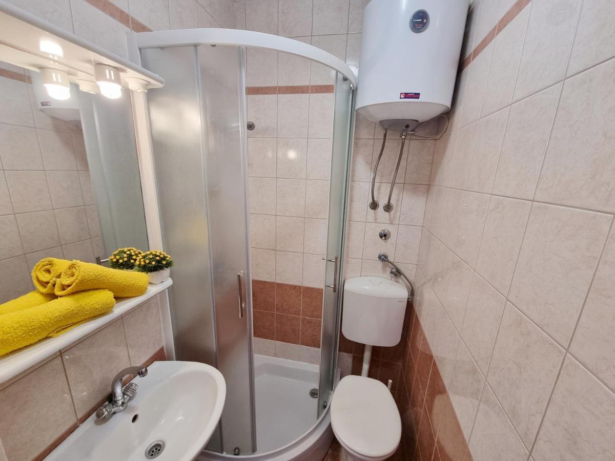 Apartman Bidol Макарська Екстер'єр фото
